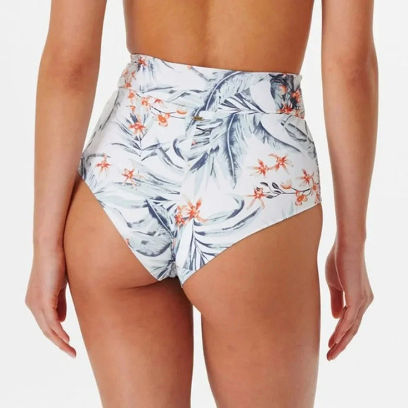 Rip Curl Diamond Bay Cheeky High Pant, white - Picture 4 of 5